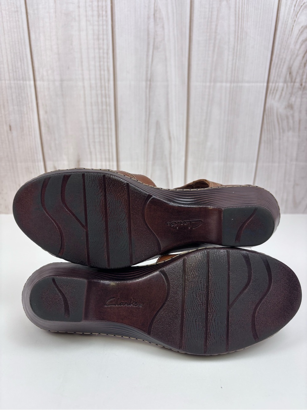 Clarks Wendy Alto Leather Shoes T-Strap Low Wedge Casual Dress Shoe Brown Sz 10 - Picture 11 of 14